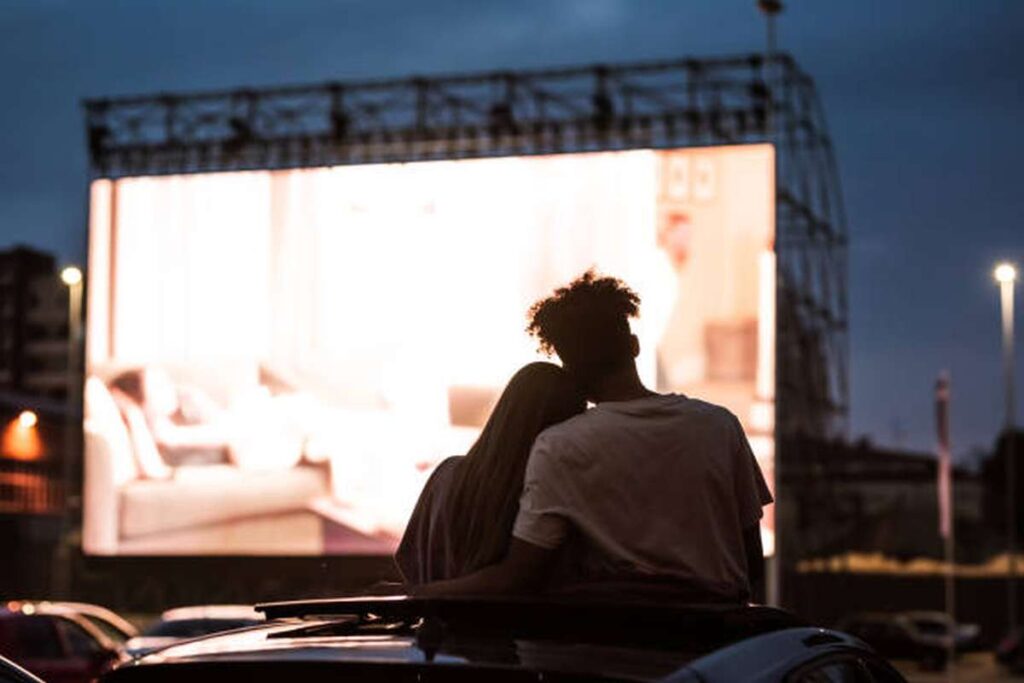 where to go for outdoor cinemas in melbourne2