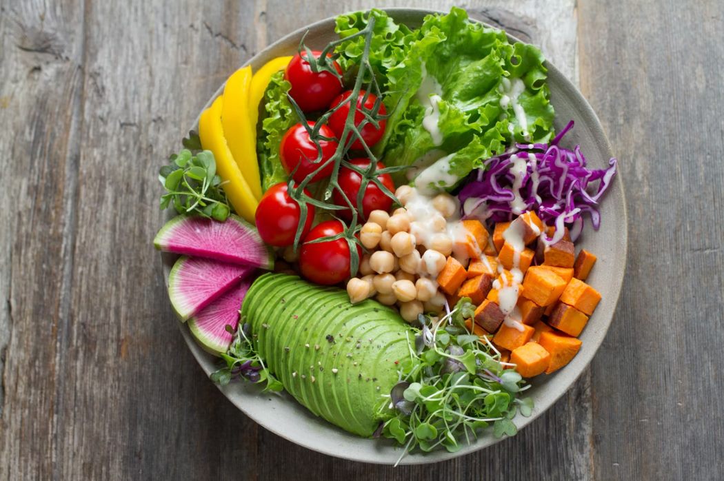 bowl of vegetable salads photo – free food image o