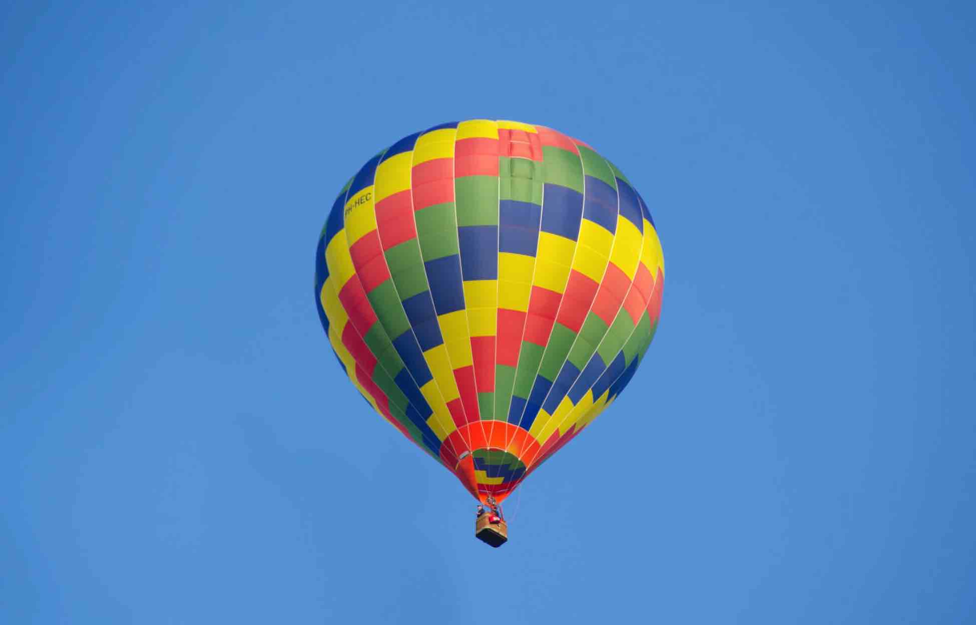 hot air balloon date melbourne
